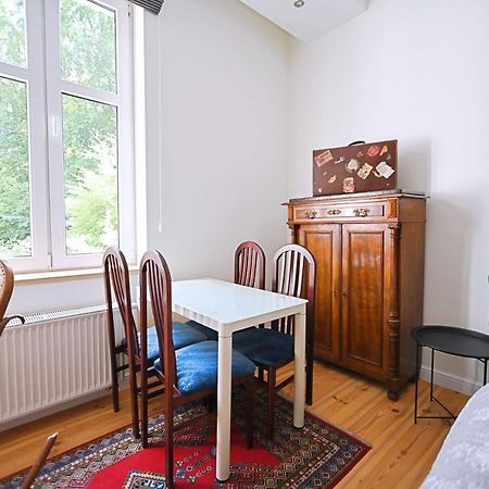 Beige And Red 3City Studio In Sopot With Outdoor Parking By Noclegi Renters Buitenkant foto